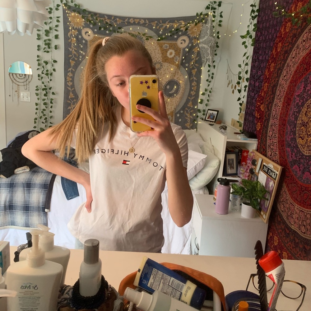 Tommy Hilfiger tee